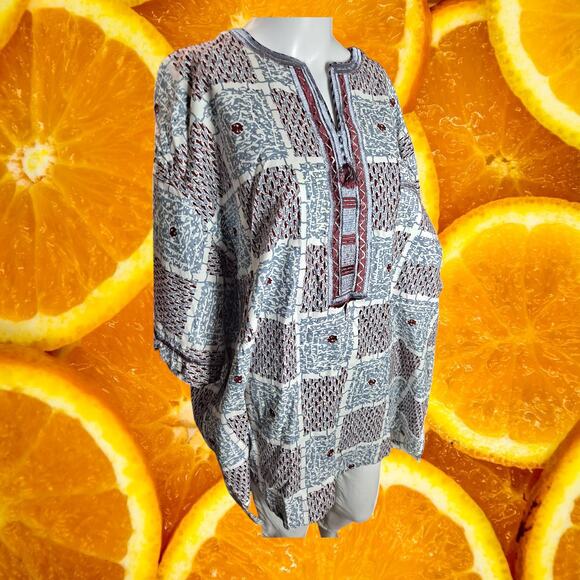 D.D. Africa Women's Geometric Embroidered Short Sleeve Blouse Size - Picture 1 of 8